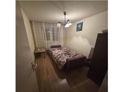 3 camere cu centrala propie in Dacia