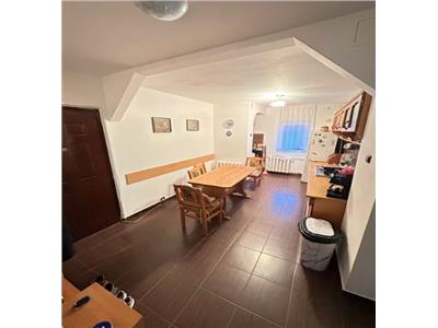 4 camere Bucovina etaj 2 decomandat