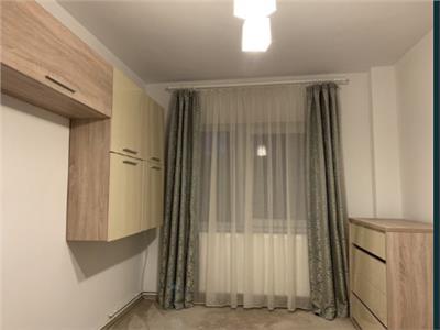 2 camere etaj 2 Aradului