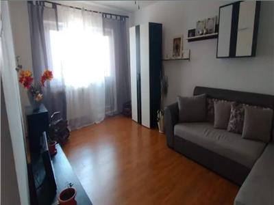 4 camere etaj intermediar Bucovina