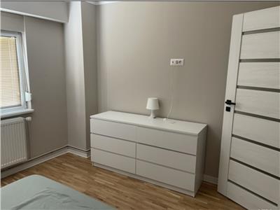 Apartament cu 3 camere de lux lunga Casa Tineretului