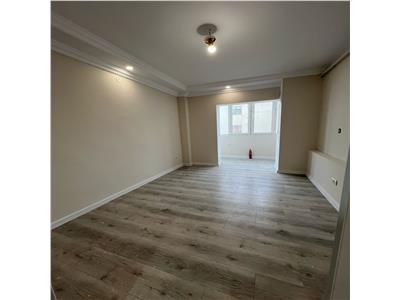 Langa Mall renovat complet