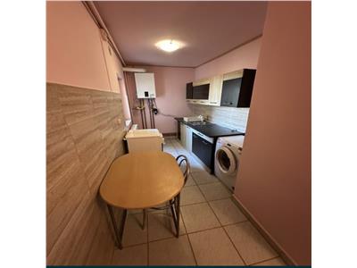 Etaj 1 cu centrală propie, mobilat și utilat, aproape de Mall