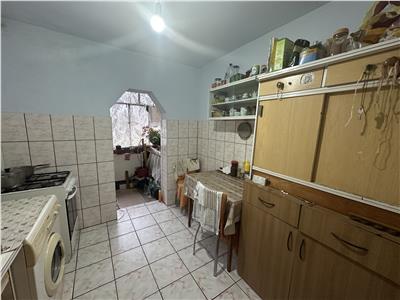 Decomandat cu centrala propie, linga Generala 30