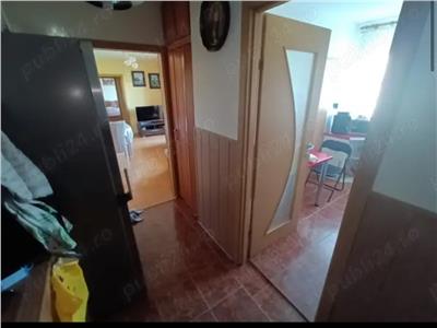 Mobilat și utilat cu centrală propie, aproape de spitalul Județean